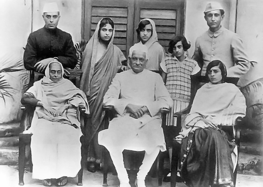 congress defaming india to shield nehru gandhi family a threat to national security 1792727297