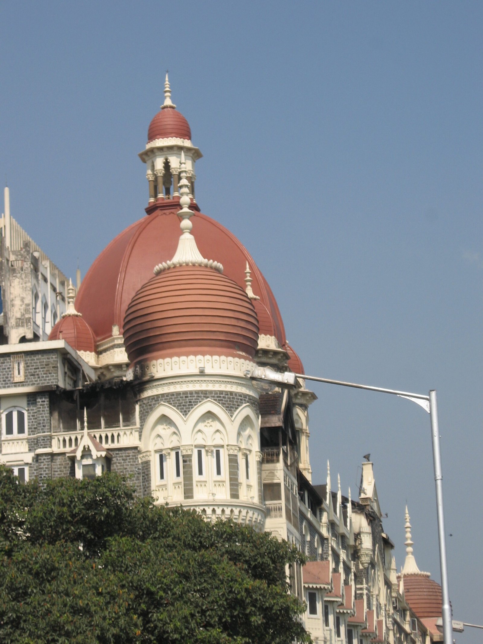 Mumbai Security: Tiger Shroff Murder Bid Triggers City-Wide Security Rush 1 mumbai security tiger shroff murder bid triggers city wide security rush 1792417294 scaled